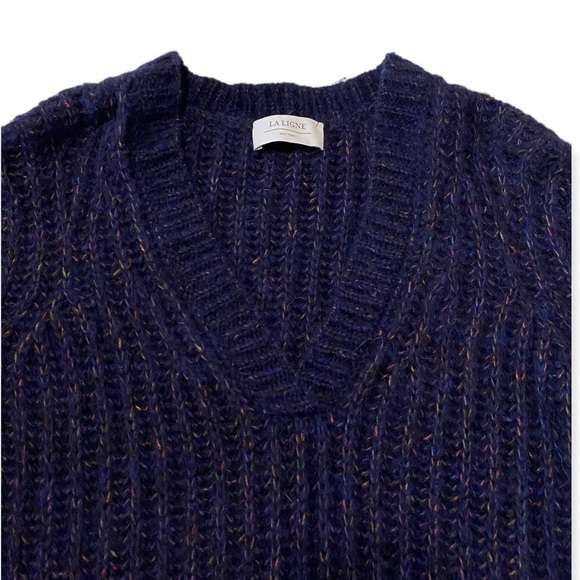 La Ligne Sweater, V neck alpaca wool sweater, Navy, Size M - Picture 7 of 15